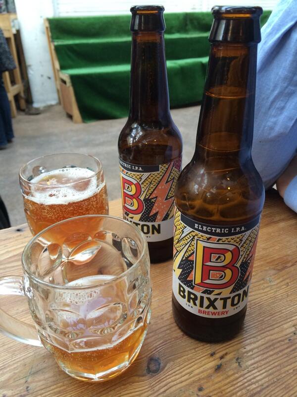 2lovelygays's tweet photo. In Brixton @honestburgers enjoying an ice cool IPA before the book launch http://t.co/kRBE9IwYX0