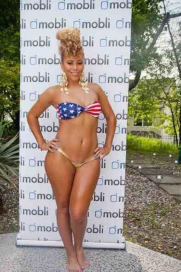 santmo94's tweet photo. @Kaylin_Garcia the very gorgeous Kaylin Garcia 😘 http://t.co/CYKRckh427