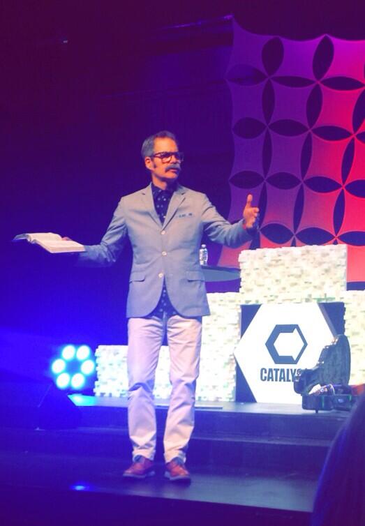 tararumler's tweet image. .@PaulTripp has more hipster-swag than any millennial I've ever seen.👓 #Catalyst #CatalystDallas