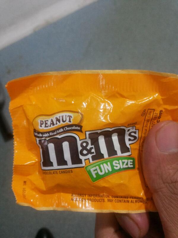 Bhattzilla's tweet photo. Joy is eating M&amp;Ms. Least favorite color the first. http://t.co/kRQcR8fgbE