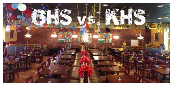 newkspringfield's tweet photo. Kids eat FREE tonight at Newks Springfield. Come support KHS and GHS. Balloon lady starts at 5. http://t.co/1HVFAfwXbk