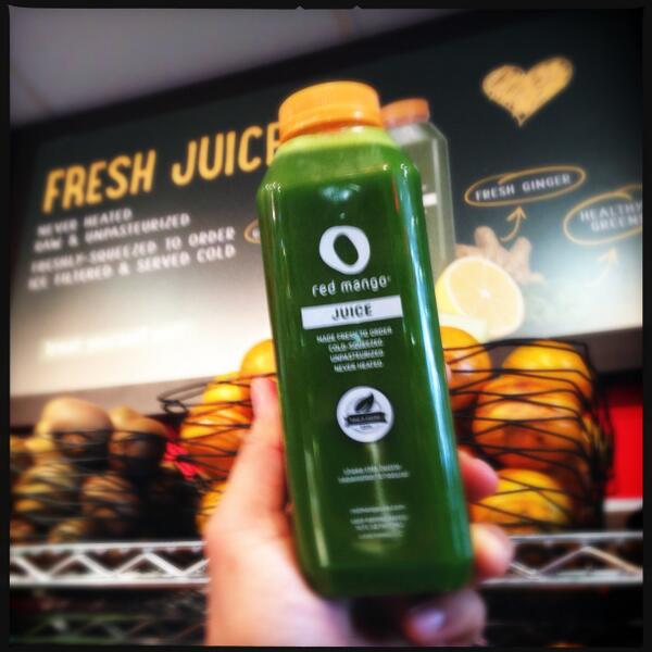 dankimxyz's tweet photo. #raw #vegan #coldsqueezed #icefiltered #juice #juicelife @RedMango http://t.co/JCx29BLaCK