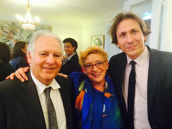 MichelPouzol's tweet photo. Trois députés suppléants quittent ce soir l'Assemblée #emotions #DirectAN @JeromeGuedj @aviassouly2 @Dhoffmanrispal http://t.co/nSPHzNn2nO