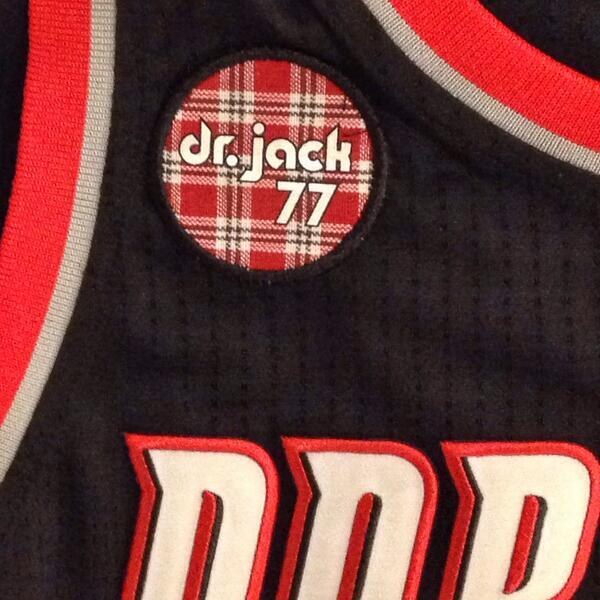 blazerbanter's tweet photo. Blazers To Wear Plaid "Dr. Jack" Patches To Honor Late Coach Jack Ramsay Throughout Playoffs http://t.co/dgUPdntBXJ http://t.co/IYKZVXIApO