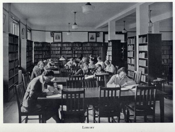 unclenicksaban's tweet photo. anyone want to come study in the library with me? #1930s #30sclass http://t.co/oIibvOhVxY