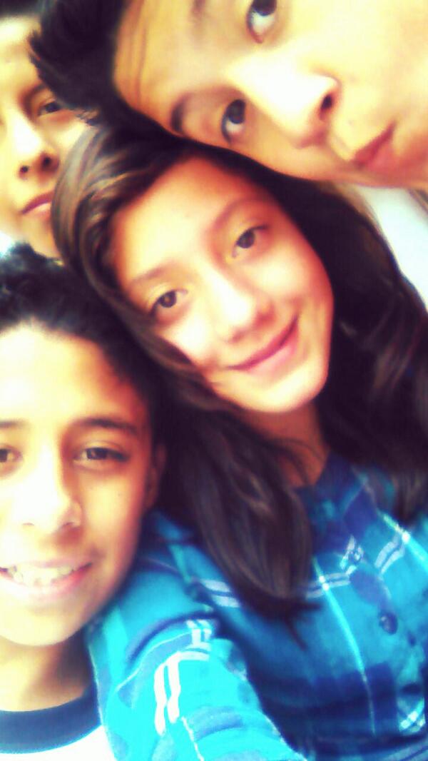 isis_mayuel's tweet photo. Mis personas Favoritas! :D http://t.co/LJwLOLEYvC