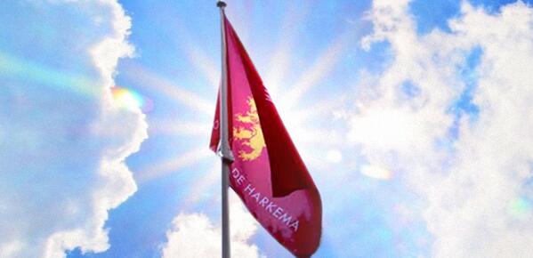 dfcharkema's tweet photo. Start verkoop vlaggen vanaf donderdagmiddag 1 mei #dorpsfeestvlag #sinoan http://t.co/KebLUp6W17 http://t.co/dNeCVpMMKJ
