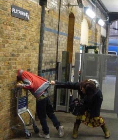 EiProfeta's tweet photo. —Mamá, me voy a Hogwarts 
— http://t.co/34HWFjRld0