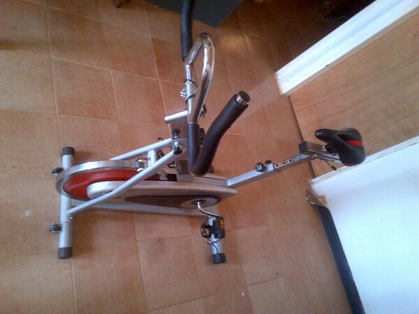 freddyvalera's tweet photo. Se vende buen precio http://t.co/5BCcAAjcpb