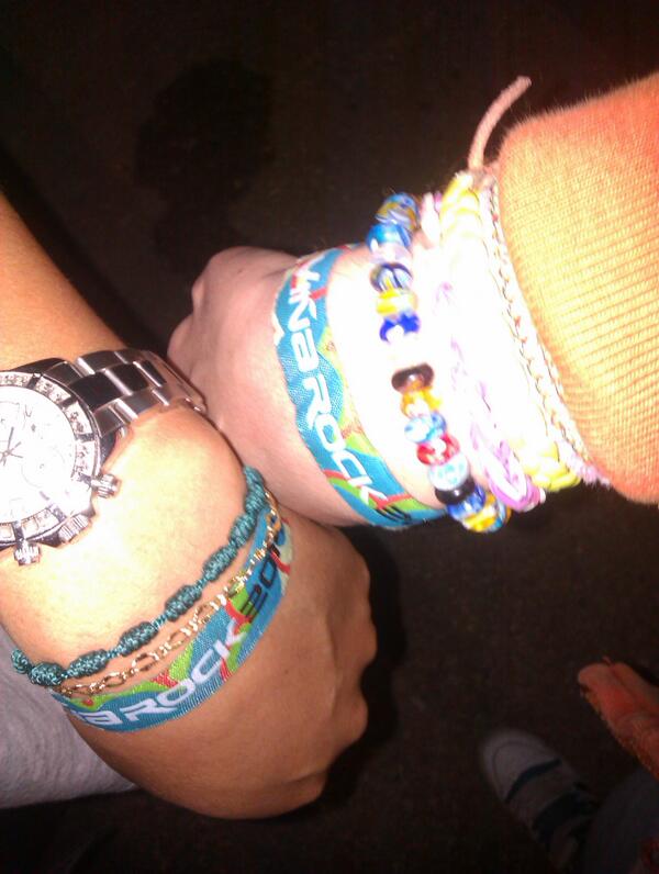almu94na's tweet photo. #viñarock2014 que empiece la fiesta!! http://t.co/gtnBxQu2yg