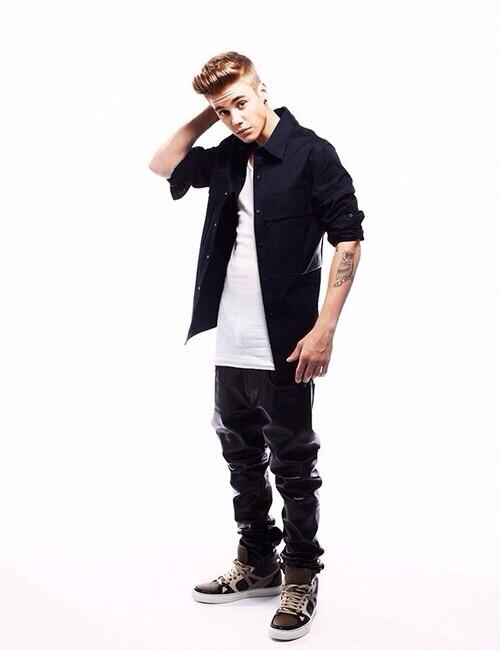itsbieberst's tweet photo. http://t.co/guS0TcD17Q