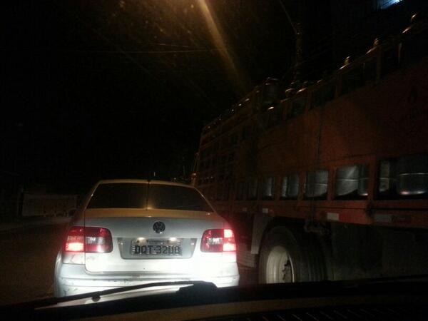 InformeRJO's tweet photo. RT @nandodailha: #Taquara #Cafunda sent #Catonho paradinha 35min no mesmo lugar http://t.co/RCNfrzTx2I