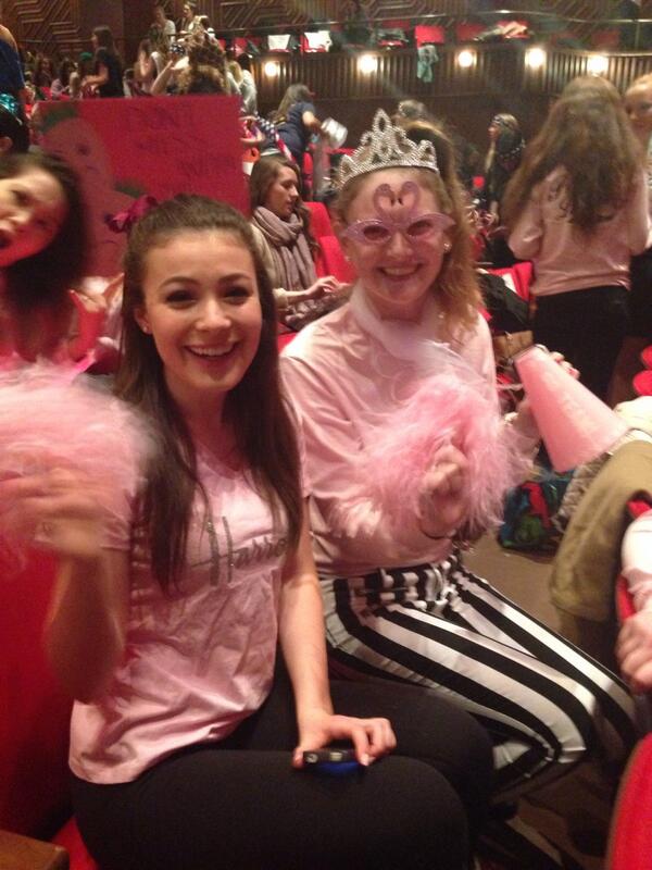 NYUZTA's tweet photo. Rory and Hannah are ready for @NYUGreekWeek Variety Show!!!! #GreekLightning http://t.co/bGJKdtLXmM