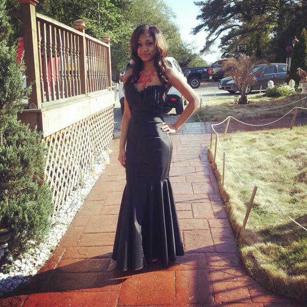 __Tamiaaaa's tweet image. @PromPics #perfectprom