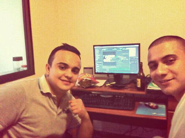 uvemedia's tweet photo. Ultimando detalles del video #ChuparK de @JoeVillaCO @djsherik Prod by: #CristianCuartas #AnthonyGomez @bydavidr http://t.co/MKSL6SMfJg