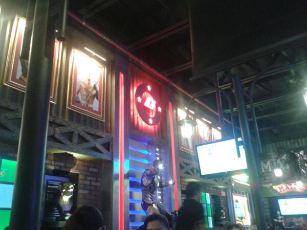 bettie_aguirre's tweet image. @Comicx_ #alreadyseenit #notnew