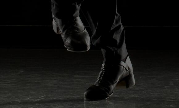 ProCantare_inMD's tweet image. You can't do "Music of the British Isles" without a little #stepdancing! Don't miss CPC on 5/3 #HoCoArts #HoCoEvents