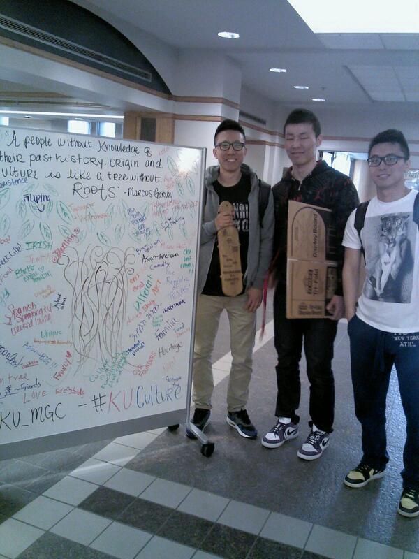 KULambdas's tweet photo. Great to see everyone's input on "What does culture mean to you?" at @KU_MGC's tabling event. #KUCulture #LPhiE http://t.co/Af6s3Qi3o5