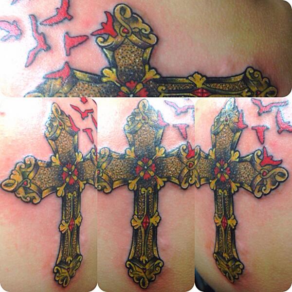 TatTeeArt's tweet photo. Tattoo I did the other day 😊😊😊 http://t.co/2j6gxjjKXj