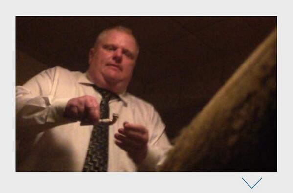scottmerritt73's tweet image. #RobFord caught again #smokingcrack  WTF