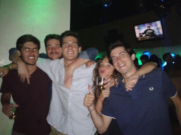 charli_ariza's tweet photo. #comonosponemos http://t.co/9HjHuzws1y