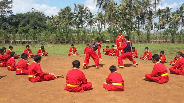 Puasa bukan menjadi halangan bg santri ust <a href="/Yusuf_Mansur/">Yusuf Mansur</a> yg di <a href="/daqulampung/">PESANTRENDAQU_LAMPUNG</a> untuk berkatifitas