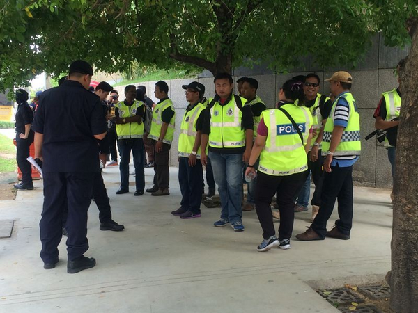 Embedded image permalink