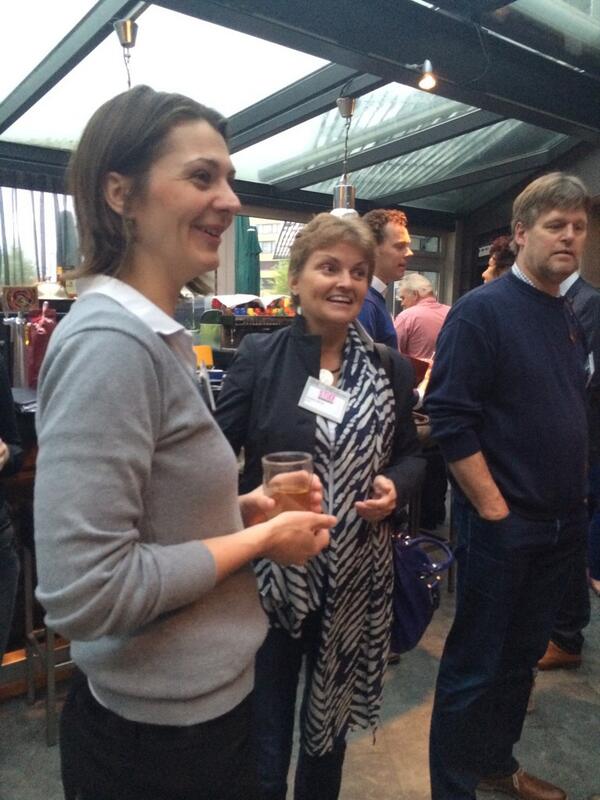 Goedemorgen ook <a href="/fit20Hilde/">Hilde Scherrewitz</a> @MarikeSmilde <a href="/BNIMozart/">BNI Mozart</a>