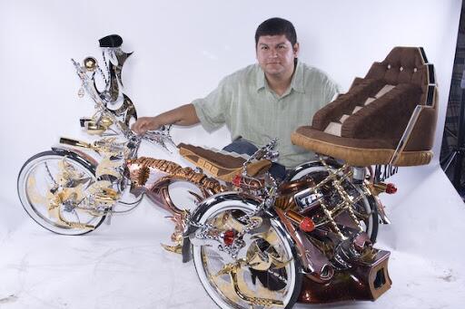 J_A_T_B's tweet photo. @iOsounds Don't worry I caught this guy riding off on it http://t.co/vedpGVqrOd