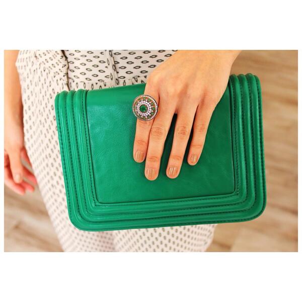 Mariaexojo's tweet photo. GREEN DETAILS!! @LaCasitadeKelly 💚💚💚👉http://t.co/Av69Z9SRpg👈💚💚💚 @Estility_moda @ModaPunta @trendyBe http://t.co/h8wfiIRYyf