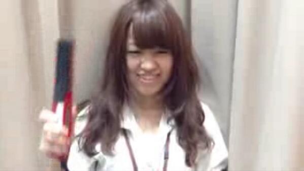 Yyopo5's tweet photo. 1万回再生回数超えました〜*\(^o^)/*
やった〜

今夜は焼肉かなあ
http://t.co/RanCBr9fzo http://t.co/163ttUaqD0