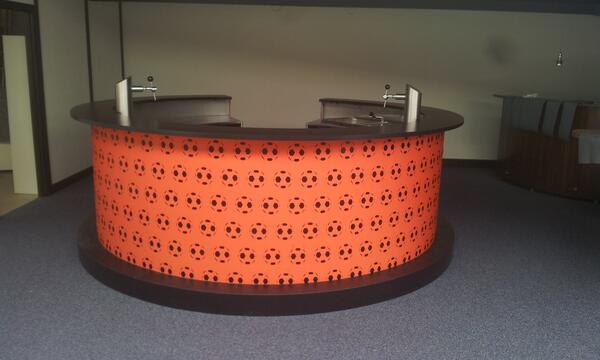 Ons nieuwste project. De ronde #WKvoetbal bar.