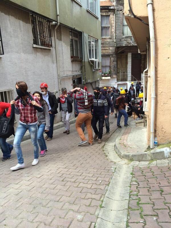 aydogandoganay's tweet photo. Ekmek almaya Gidiyormuş gibi çek pampa ...http://t.co/5CksH1ZxzZ
