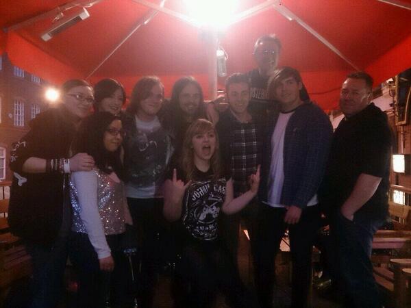MisterNothingUK's tweet photo. This pic! RT @TheWestlifer: So last night went to see @MisterNothingUK and they we're awesome talk to and I loved it! http://t.co/OnR1Ii2aiY
