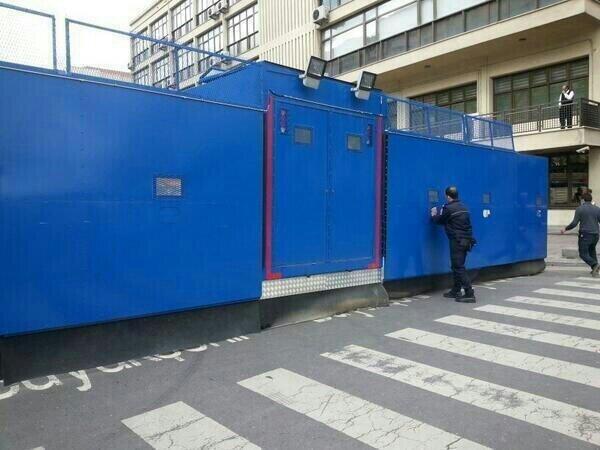 taylan1789's tweet photo. Hey maşallah... Kapı gibi dövlet! http://t.co/v3WIIcTsmy