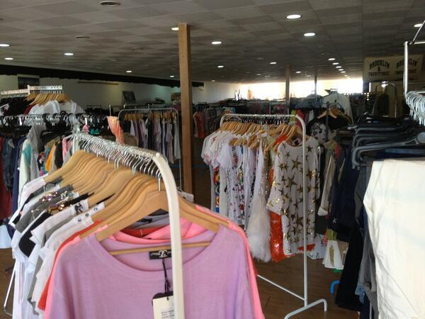 MOSMovingOutlet tweet picture