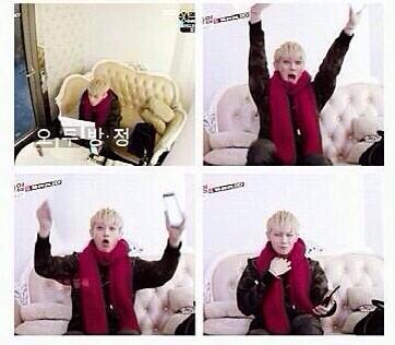 EXOCASTLE's tweet photo. The one who'll get too excited and getting choked on his own saliva while screaming #ForeverSilly #PrinceQingTAODay โก http://t.co/uj6uOjfKiz