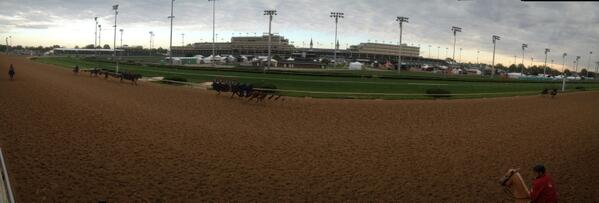 exploringgraphx's tweet image. @KentuckyDerby Great view from the back stretch at Church Hill Downs! #ChurchHillDowns #GCIGraphics
