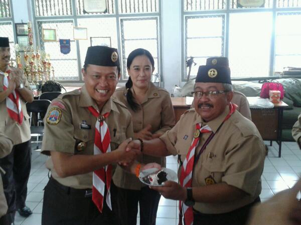 <a href="/pramukajakbar/">PramukaJakartaBarat</a> selamat ultah kak khaerudin. Semoga sukses berkah dan amanah. Amin