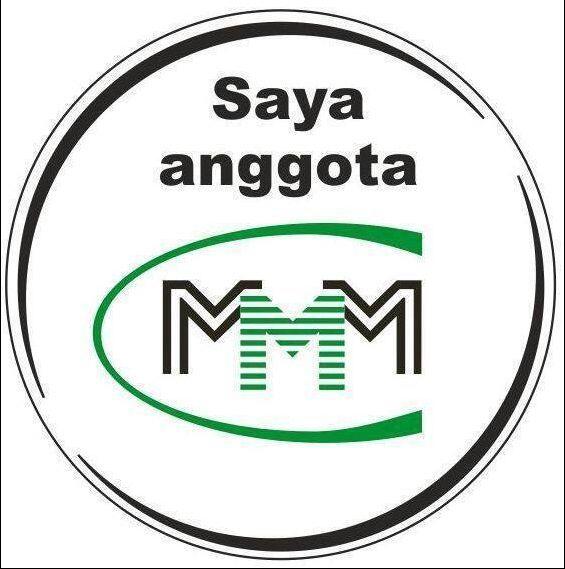 MMM__NO1's tweet image. Jika diberikan pilihan manakah yg dipilih : 1. Penonton yg terhormat, atau 2. Pemain yg terhormat #MMMgroup