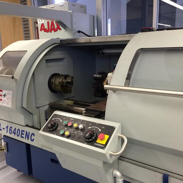 jgraham1501's tweet photo. #styonttc #tradetraining multi head CNC lathe ready to go http://t.co/i7mej77Boq