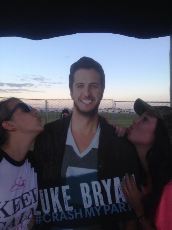 Emily Roa (@emmaaroa) | Twitter