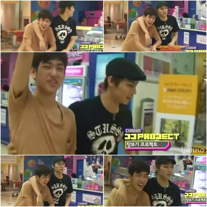 BmjqjI0CEAI97SP.jpg:large