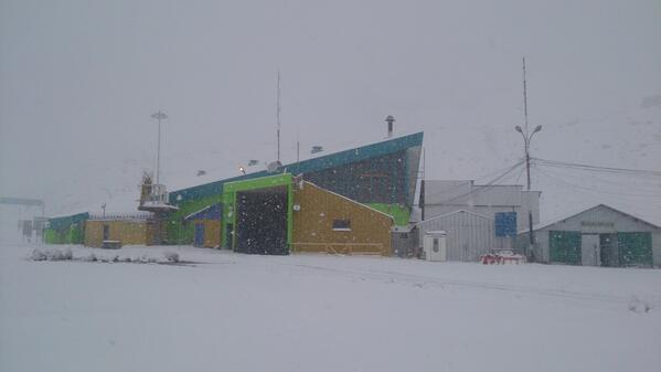 Condiciones actuales CFLL, hasta el momento es nula la posibilidad de apertura. Nevando.