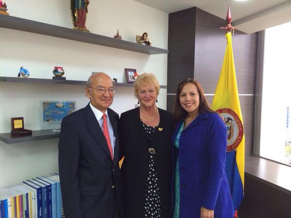 Viceturismo <a href="/sahowardt/">Sandra Howard</a> da la bienvenida a Presidenta Skal Internacional. <a href="/SkalBogota/">Skål Bogotá</a> <a href="/SkalColombia/">Skål Colombia</a> <a href="/jorgeo79/">jorge orozco</a>