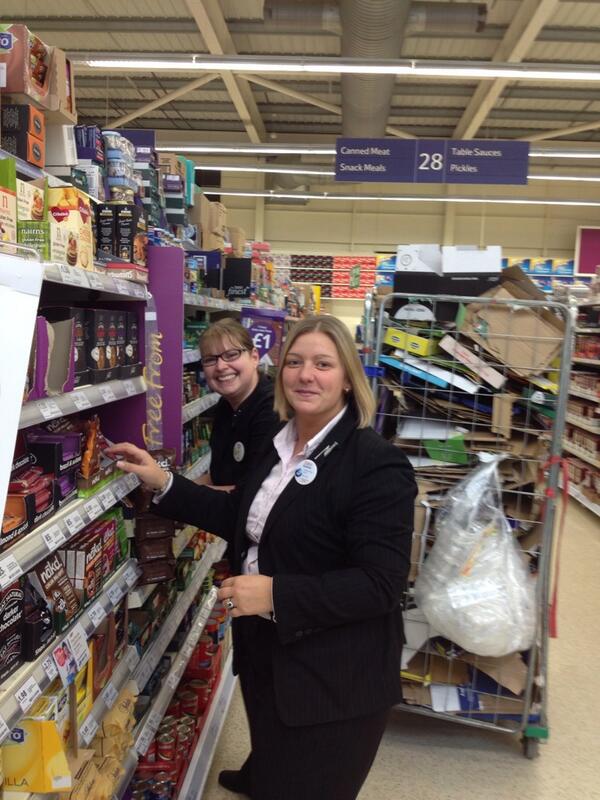 Gt support from <a href="/gemma_rai/">Gemma Riley</a> today with rumble <a href="/bar_hill2065/">Tesco Extra Bar Hill</a> thanks from all the team! <a href="/greenbhoygerry/">Bill Glennie</a> <a href="/rosie_radford/">Rosie Radford</a>