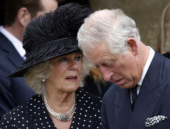 TheSun's tweet image. The Duchess of Cornwall wiped away tears today after the funeral of her brother Mark Shand: bit.ly/1ksHUPA