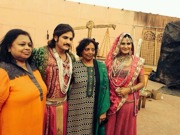 Embedded image permalink