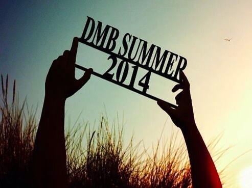 dmb_freak's tweet photo. Who's seeing #DMB this month?! http://t.co/U59Q9ucK80