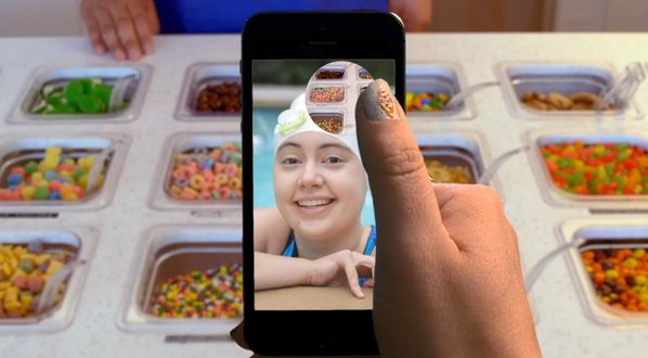slashgear's tweet photo. Snapchat adds amnesiac instant messaging http://t.co/AJECaqblRZ #snapchat #snapchatchat http://t.co/RFeFxKgVYW